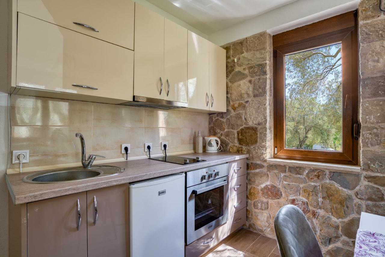 Stonehouse In Olives Ulcinj Exterior foto